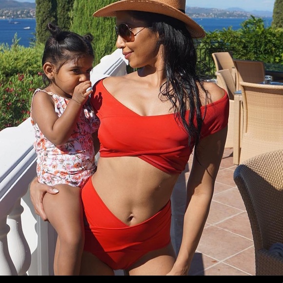 OYE Swimwear Lucette Coral Bikini Set, Small & Large - Picture 15 of 16